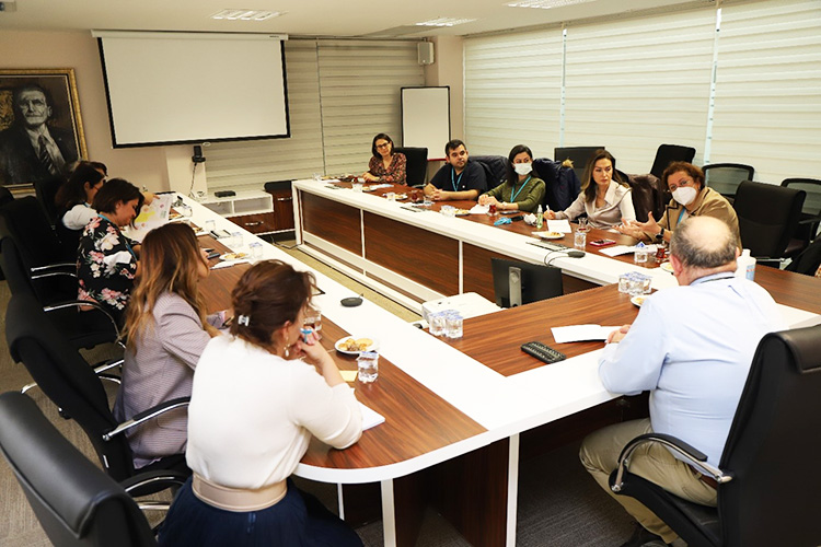   “Çocuk Ağız ve Diş Sağlığına Dair Planlanacak Aktivite, Eğitim ve Eğitim Materyallerinin Oluşturulması” Değerlendirme Toplantısı