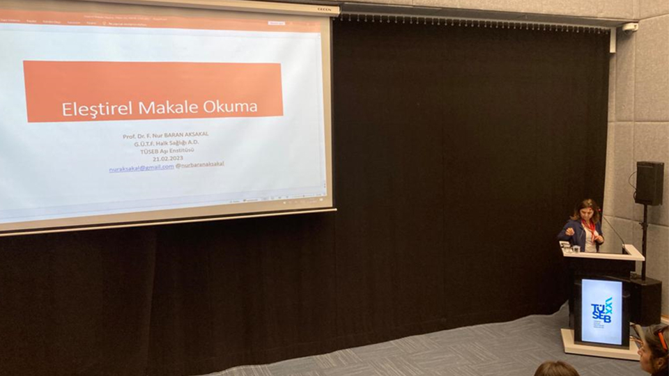 “Eleştirel Makale Okuma” Eğitimi