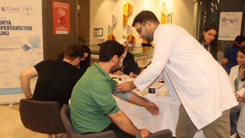 17 Mayıs Dünya Hipertansiyon Günü Kapsamında Türkiye Genelinde Farkındalık Etkinlikleri Düzenlendi