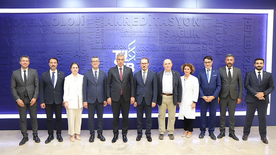 Sağlık Bakanımız Prof. Dr. Kemal Memişoğlu, TÜSEB Başkanı Olarak Atanan Prof. Dr. Ümit Kervan’a Hayırlı Olsun Ziyaretinde Bulundu