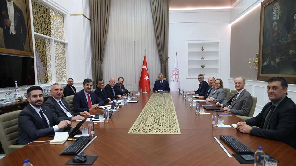 turkiye-saglik-enstituleri-baskanligi-tuseb-yonetim-kurulu-toplantisi-gerceklestirildi-20260401