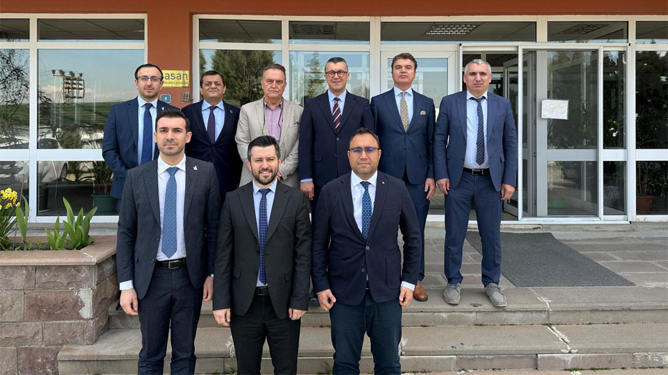 tuseb-heyeti-sasani-ziyaret-etti-yerli-uretim-ve-teknoloji-gelistirme-basliklari-ele-alindi-20260422