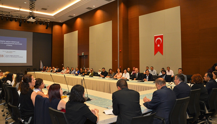 Sağlık Bakanlığı Kamu Hastaneleri Genel Müdürlüğü ile TÜSKA Akreditasyonu Bilgilendirme Toplantısı yapıldı.