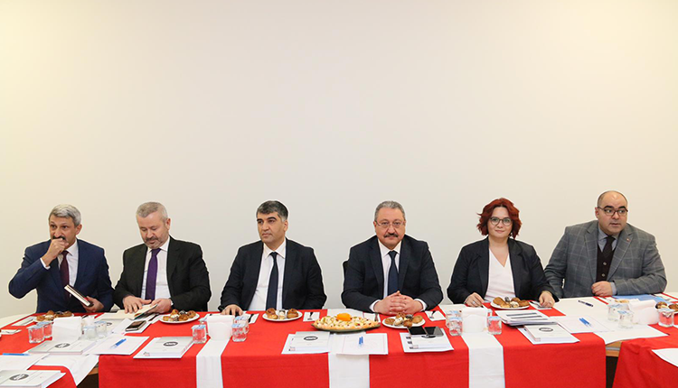 Ankara Bilkent Şehir Hastanesi-Çocuk Hastanesinde Sağlık Hizmetleri Akreditasyon Çalışmaları ve Mükemmeliyet Merkezleri Hakkında İkinci Toplantı gerçekleştirildi.