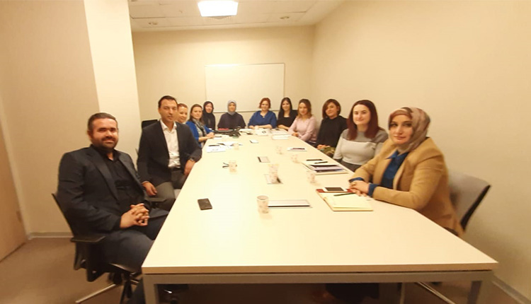 Sağlık Bakanlığı Sağlık Hizmetleri Genel Müdürlüğü Sağlıkta Kalite, Akreditasyon ve Çalışan Hakları Daire Başkanlığı ve Enstitümüz arasında Sağlıkta Akreditasyon Standartlarına Yönelik İstişare Toplantısı Düzenlendi.