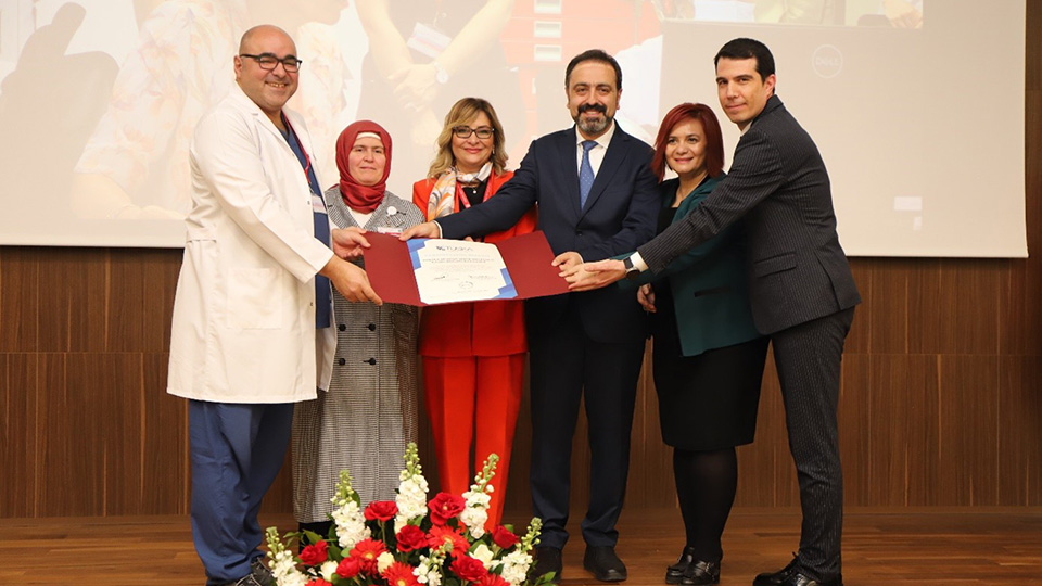 Ankara Bilkent Şehir Hastanesi Kadın Doğum Hastanesi TÜSEB TÜSKA tarafından Akredite Edildi
