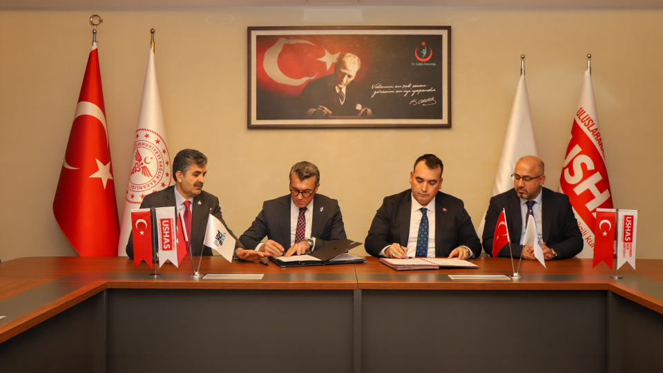 Agreement Has Been Signed Between TÜSEB and USHAŞ for the International Provision of Accreditation Services