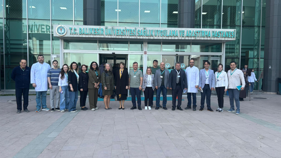 Balıkesir Üniversitesi Sağlık Uygulama ve Araştırma Hastanesi’nde Akreditasyon Eğitimi Gerçekleştirildi