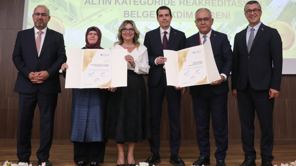 TÜSKA Gold Accreditation Certificate Has Been Presented to Ankara Bilkent City Hospital Gynecological Hospital