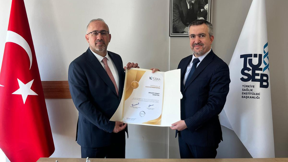 Özel İrmet Hospital Hastanesi’ne TÜSKA Akreditasyon Belgesi Takdim Edildi
