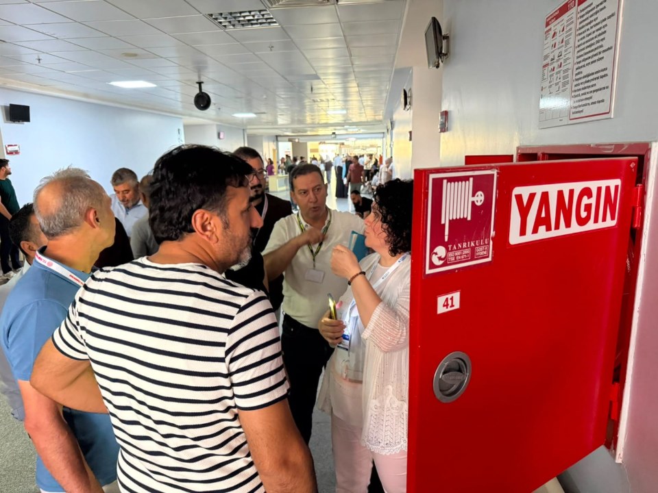 Sağlık Bilimleri Üniversitesi Van Eğitim ve Araştırma Hastanesi’nde Akreditasyon Eğitimi Gerçekleştirildi