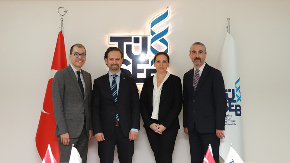 The Health Policy Institute of Türkiye held a working meeting with officials from the Association of Research-Based Medical Technologies Manufacturers (ARTED)
