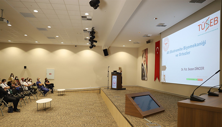  “Rehabilitasyon Teknolojileri Eğitimi” nin Altıncı Oturumu Yapıldı